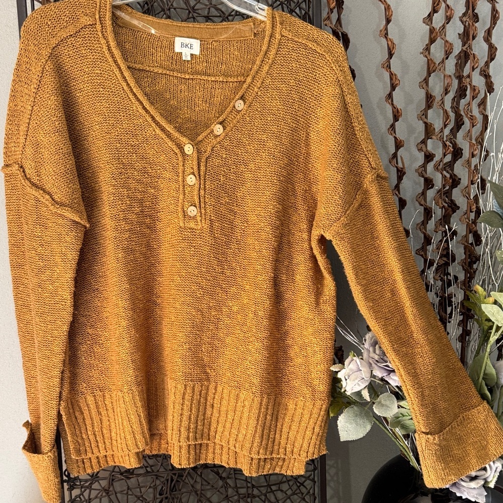 BKE Textured Knit Henley Sweater -Warm Camel- Size large
